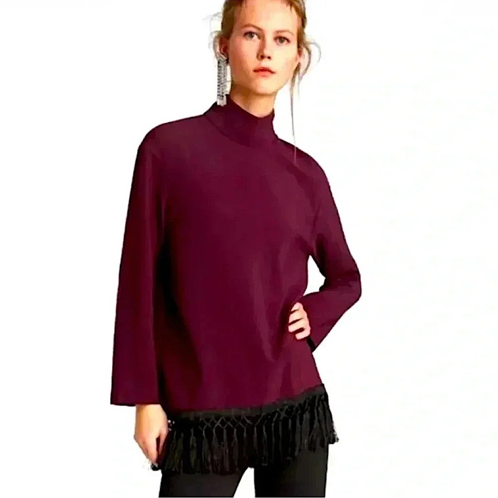 Zara Maroon Mock Neck Fringe Hem Top
Women's Size Small